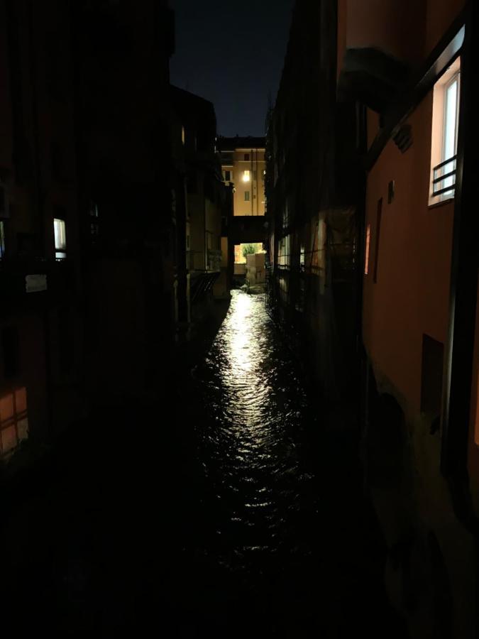 L'8Boutique Via Piella Appartement Bologna Buitenkant foto